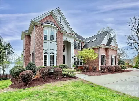 167 High Hills Dr, Mooresville, NC 28117