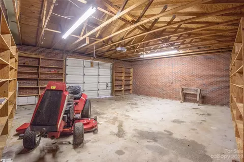 3616 County Home Rd, Conover, NC 28613 photo 32