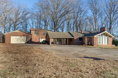 3616 County Home Rd, Conover, NC 28613