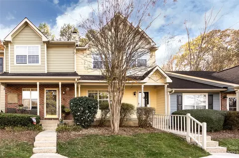 9343 Four Mile Creek Rd, Charlotte, NC 28277
