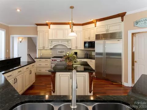 3 Walnut Ln, Fletcher, NC 28732 photo 13