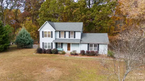 1993 Shadow Oak Dr, Rock Hill, SC 29730