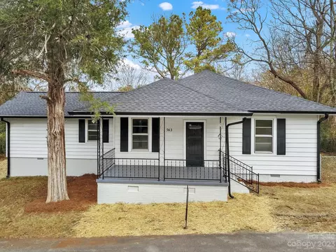 563 5th St, Chester, SC 29706 photo 2