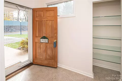 19840 Oak Leaf Cir, Cornelius, NC 28031 photo 11