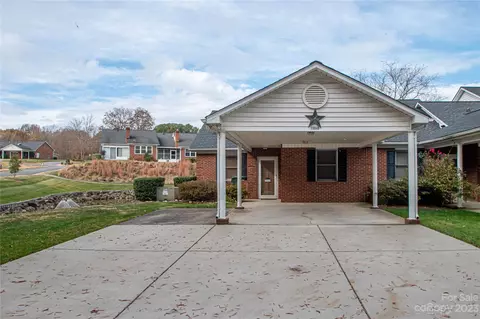 19840 Oak Leaf Cir, Cornelius, NC 28031 photo 6