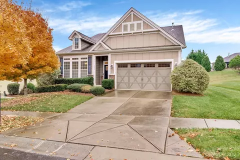 4411 Clos Du Val Rd, Charlotte, NC 28214