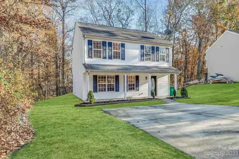 11330 Astoria Dr, Charlotte, NC 28262