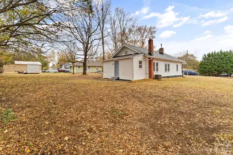 320 26th Sw St SW, Hickory, NC 28602 photo 6