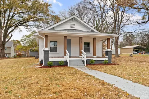 320 26th Sw St SW, Hickory, NC 28602 photo 2