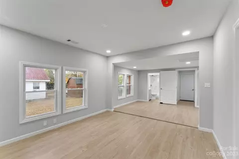 320 26th Sw St SW, Hickory, NC 28602 photo 21