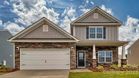 155 Valleywood Dr, Waynesville, NC 28786