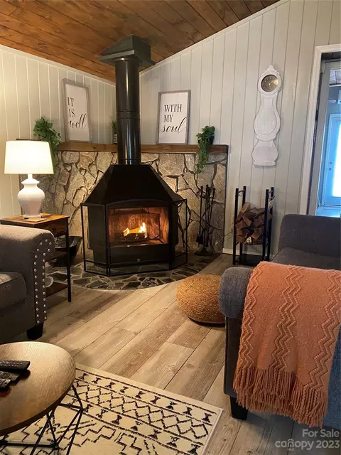 50 Jack Pine Loop, Newland, NC 28657 photo 4