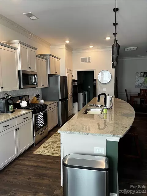 749 Summerfield Pl, Flat Rock, NC 28731 photo 3