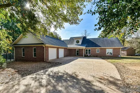 5851 Weddington Rd, Concord, NC 28027
