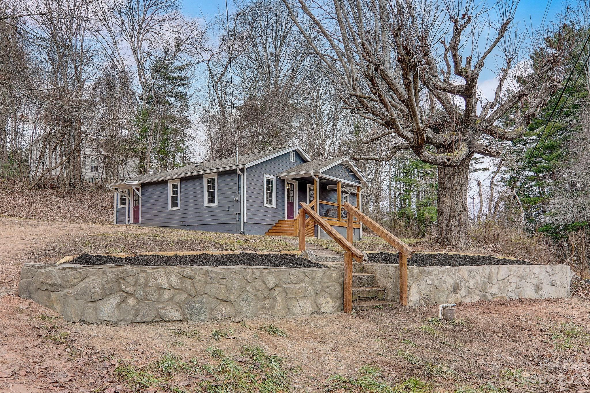 103 Newton A Ln Unit A  