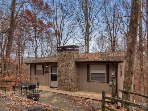 645 Mouzon Rd, Waynesville, NC 28785