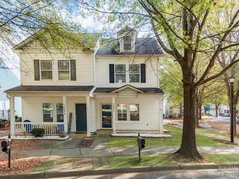 12434 Stone Garden Dr, Huntersville, NC 28078