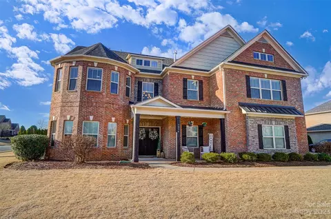 1316 Wynhurst Dr, Waxhaw, NC 28173