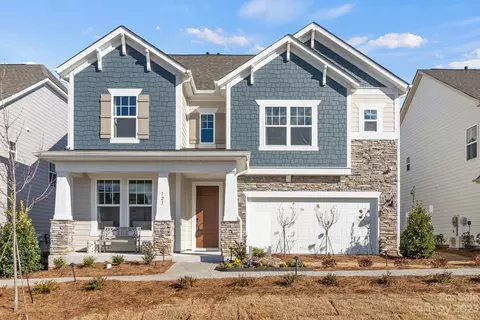 127 Crossvine Dr, Mooresville, NC 28117