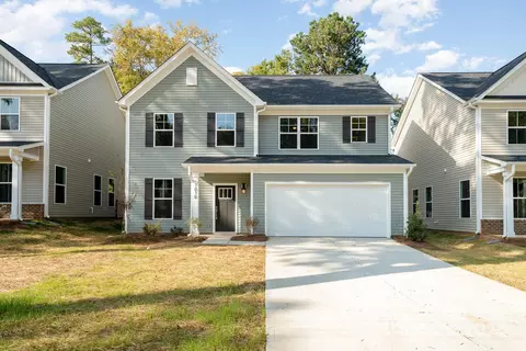 7128 Plott Rd, Charlotte, NC 28215