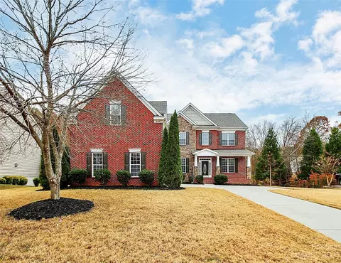 505 Palmerston Ln, Waxhaw, NC 28173