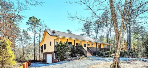 138 Poodles Way, Lake Lure, NC 28746