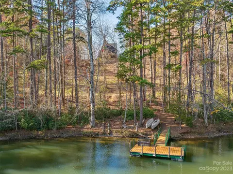 11 Indian Summer Ln, Mill Spring, NC 28756 photo 2