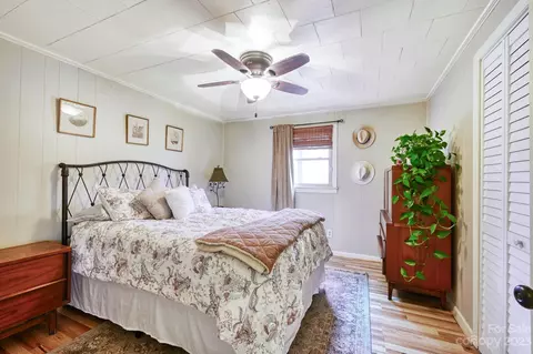 27 Stuart St, Canton, NC 28716 photo 16