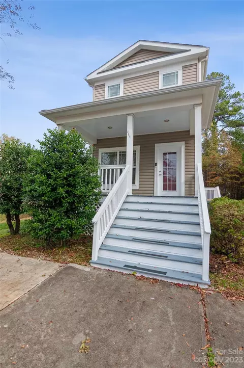 409 College 3 St #3, Waxhaw, NC 28173