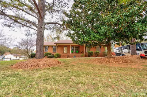 419 E Homestead Ave, Shelby, NC 28152
