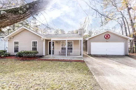 6110 Long Pine Dr, Charlotte, NC 28227
