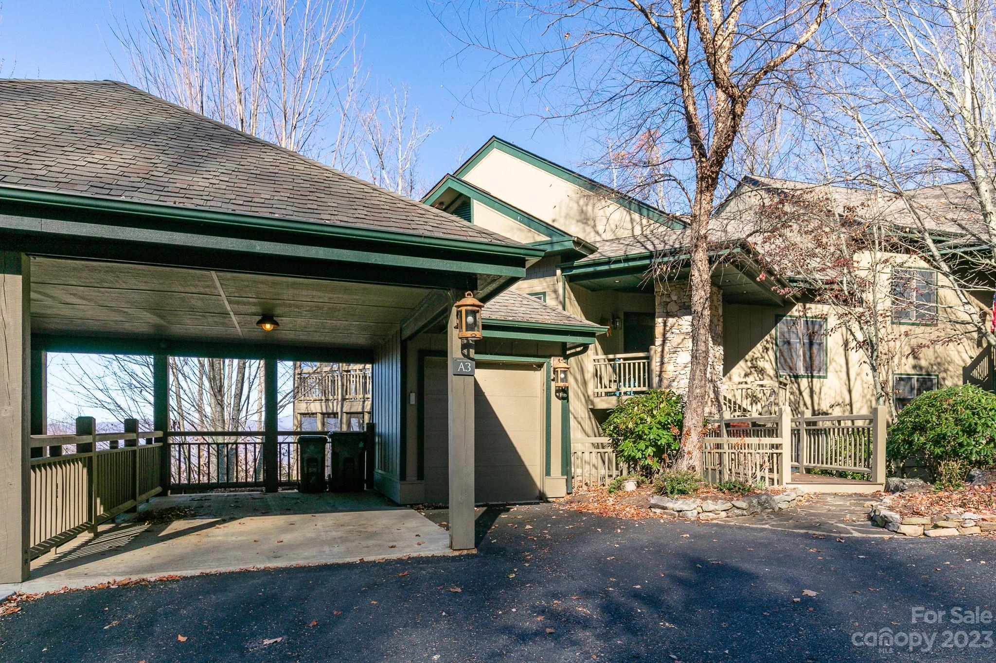 528 Andrew Banks A3 Rd Unit A/3  