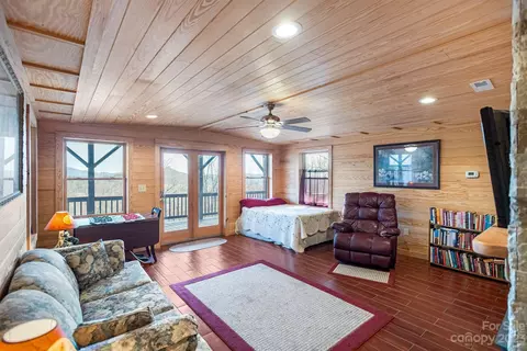 369 Summit Pkwy, Bostic, NC 28018 photo 18