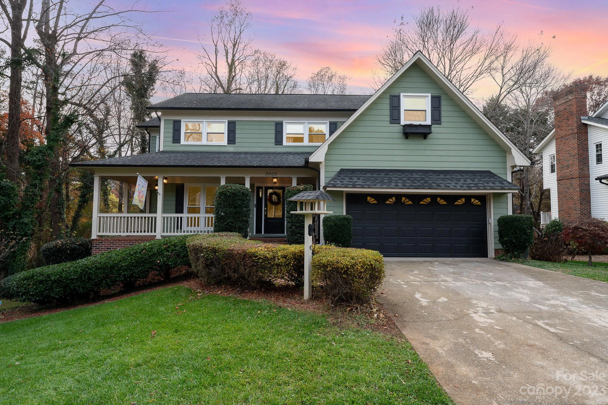 3005 9th Street Ne Pl NE  