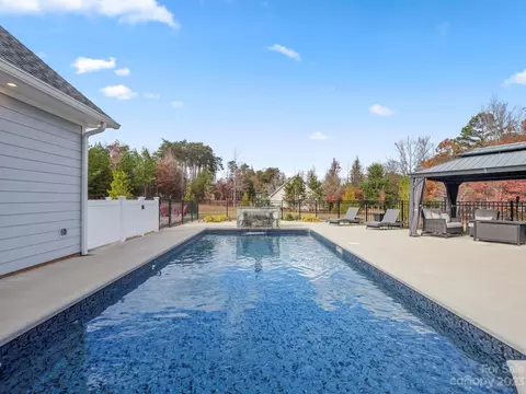 26 Silver Fox Ln, Tryon, NC 28782 photo 34