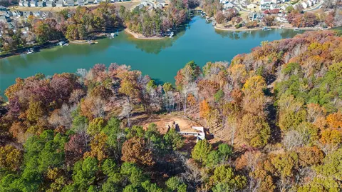 16914 Landover Rd, Charlotte, NC 28278