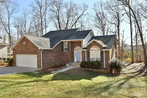 168 Beracah Rd, Mooresville, NC 28115