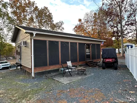 102 Holly G46 Rdg #G46, Mount Gilead, NC 27306