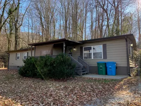 Hutch Mountain Road, Fletcher, NC 28732