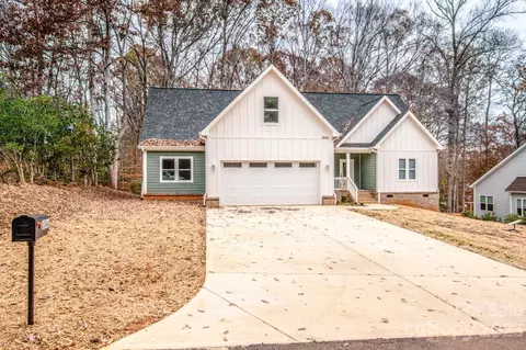 1046 Arabian 48 Ct #48, Catawba, NC 28609