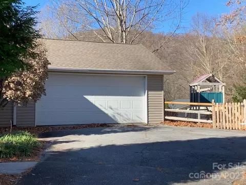 847 Jackson Rd, Fletcher, NC 28732 photo 4