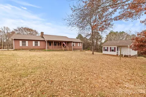 6015 Beam Lumber Rd, Vale, NC 28168