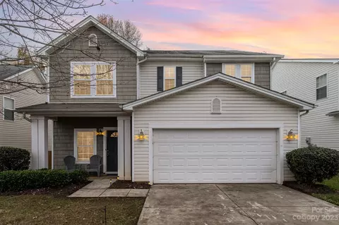 4328 Stone Mountain Dr, Gastonia, NC 28054