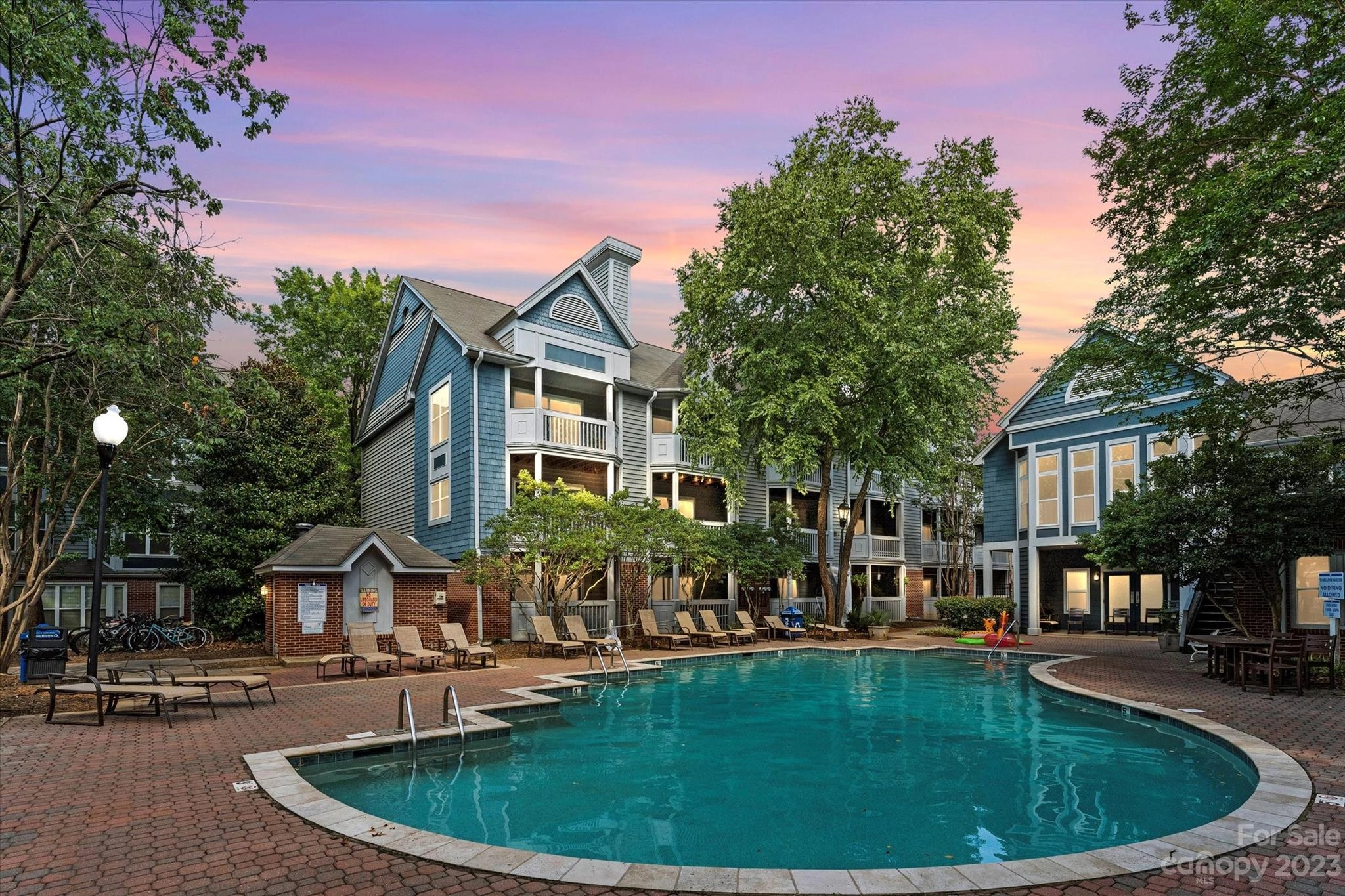 525 N Graham 3e St Unit 3E  