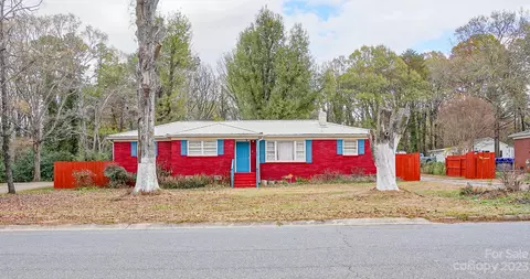 9725 Central Dr, Mint Hill, NC 28227