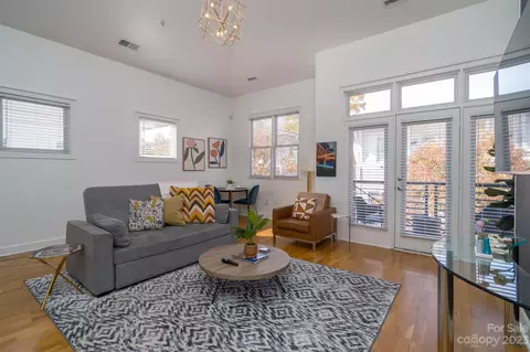 685 Alexander N St N, Charlotte, NC 28202