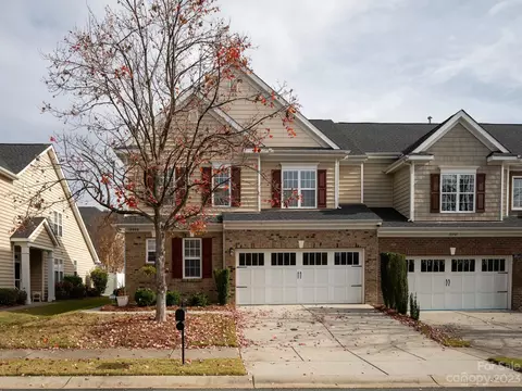 10939 Coyote Ln, Charlotte, NC 28277