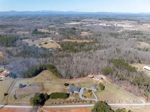 View/Area - 401 Over Hill 7 10 Dr #7 & 10, Tryon, NC 28782 photo 2 of 2