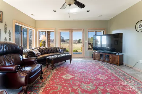 Living - 401 Over Hill 7 10 Dr #7 & 10, Tryon, NC 28782 photo 3 of 3