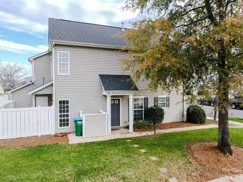 6334 Kee Ln, Harrisburg, NC 28075